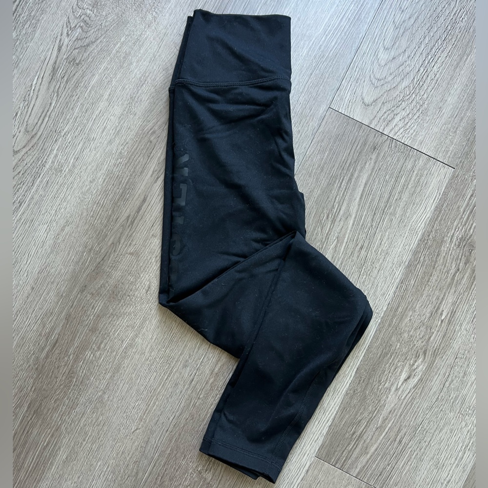 NWOT! SPIRITUAL GANGSTER black label leggings - XS